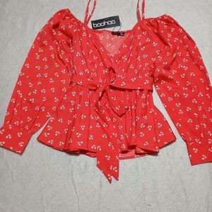 Boohoo Red Floral Tie-Front Peplum Blouse with Long Sleeves US 6 NWT